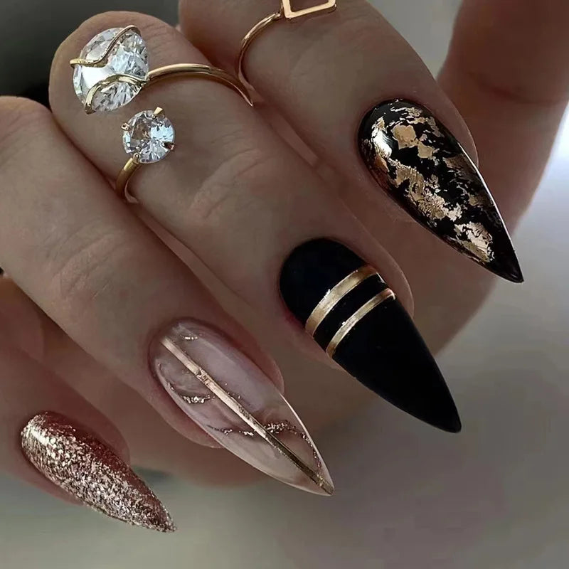 Noir Lumière™ — Press-On Nails Noirs | Nailira